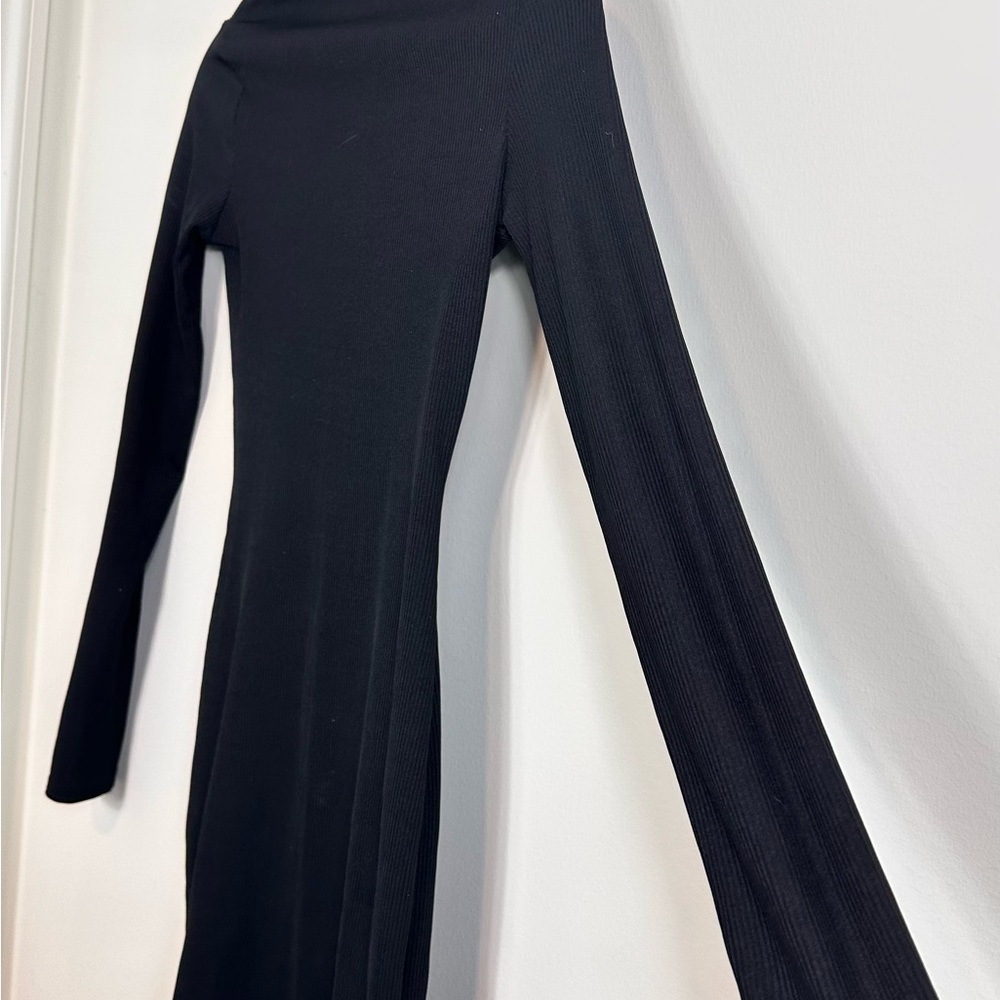 PrettyLittleThing Black Ribbed mini dress